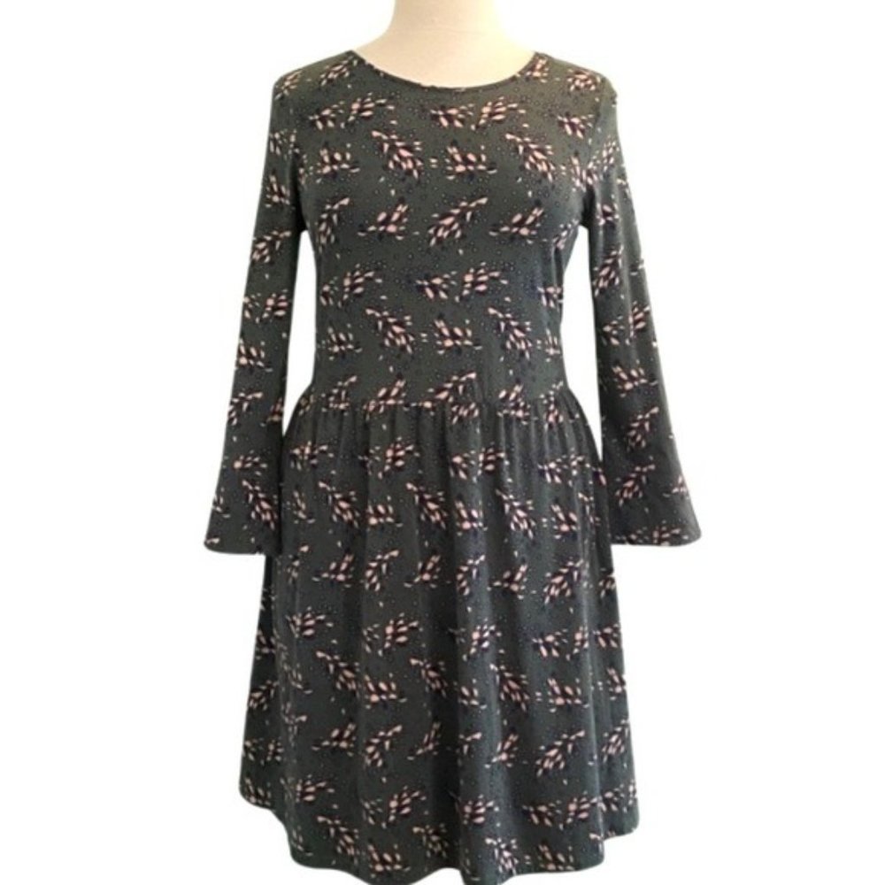 Boden Posie Long Flair Sleeve Keyhole Tie Neck Green Floral Knit Dress Size 12 - Picture 2 of 7